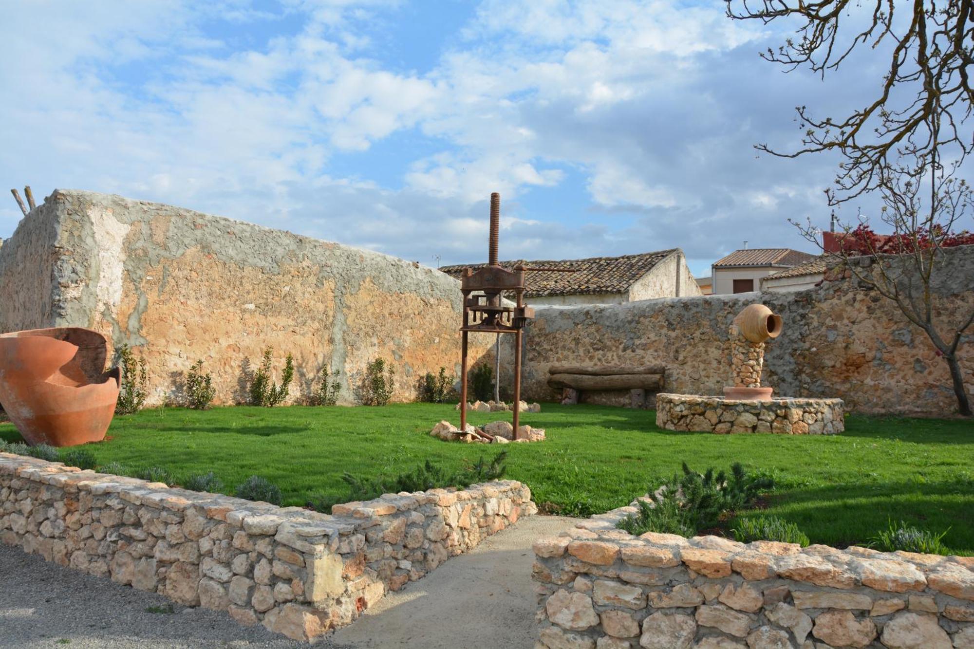 Casa Rural Aromas De La Manchuela Alborea Екстериор снимка